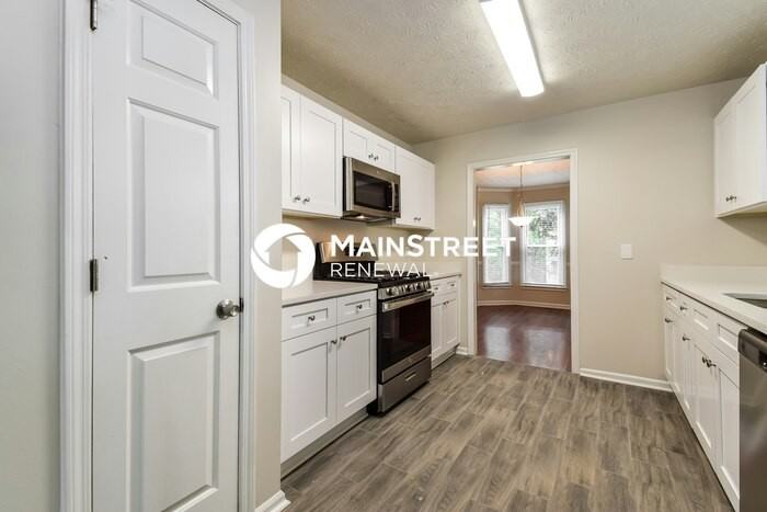 2390 June Springs Dr Sw - Photo 7 of 18