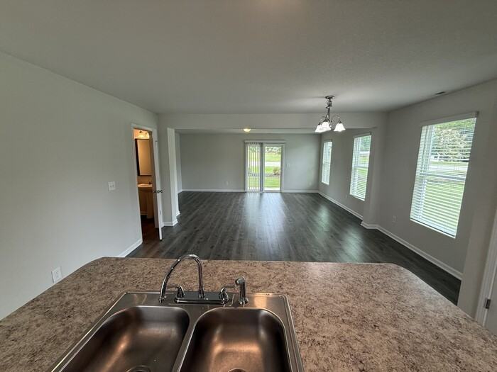 2097 Wiggins Village Dr - Photo 6 of 18