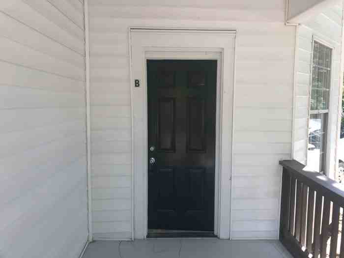 72 E New St #B - Photo 2 of 9