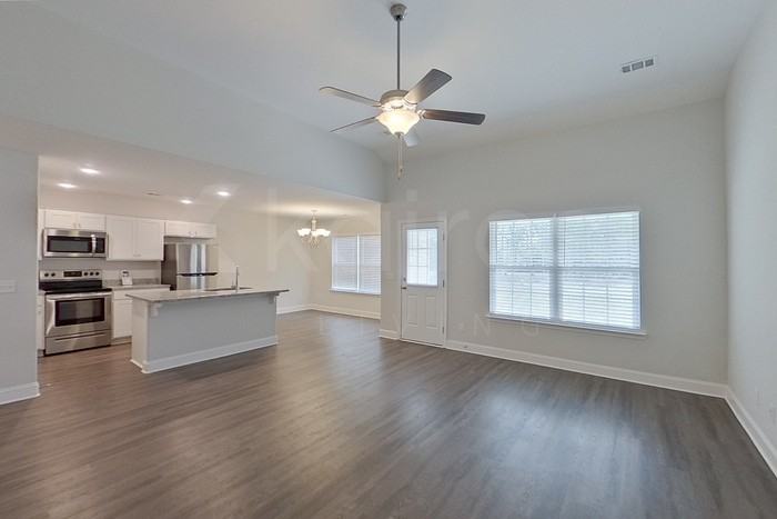 106 Western Red Cedar Dr - Photo 2 of 23