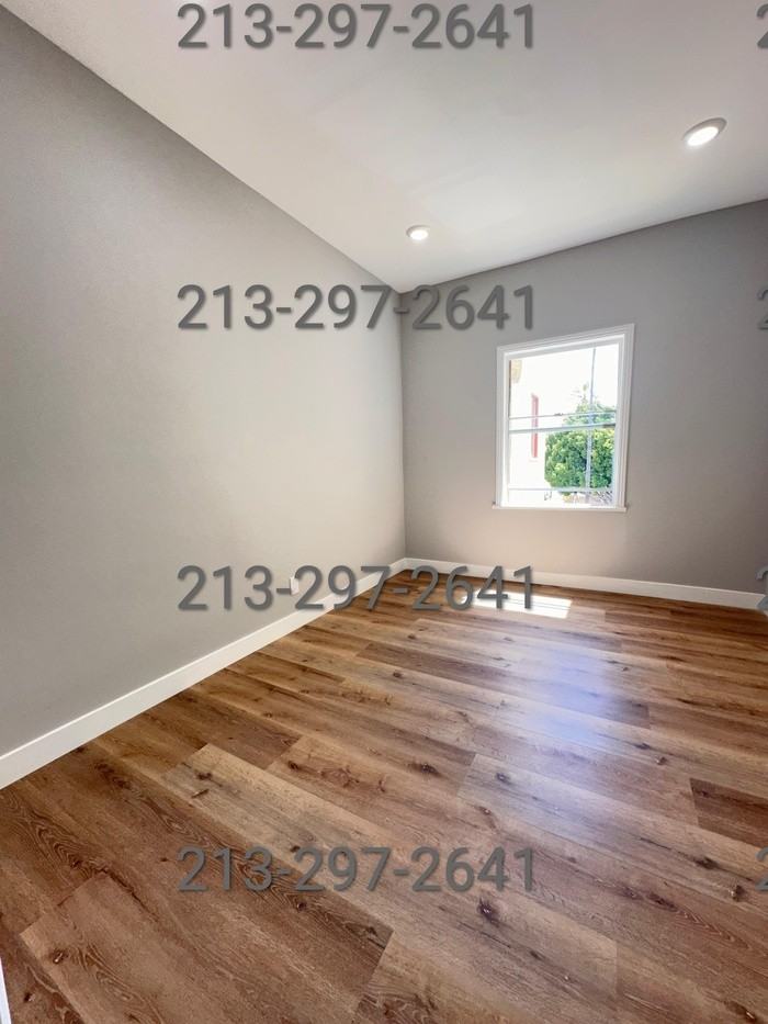 848 W 23rd St #303 - Photo 4 of 4