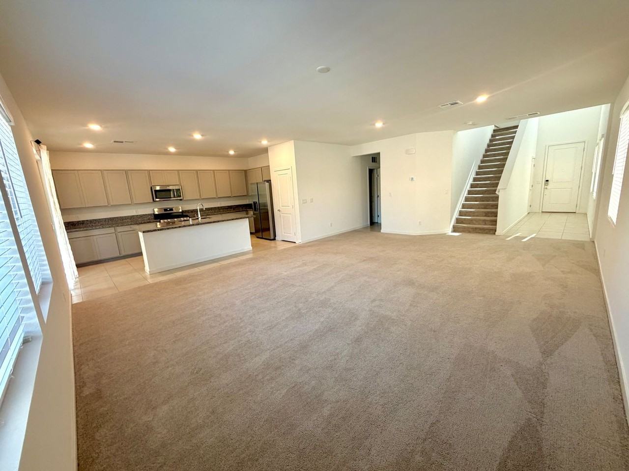 11377 Sonny Miller Ct - Photo 6 of 38
