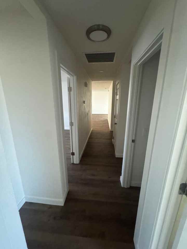 21089 Klamath Rd - Photo 6 of 22