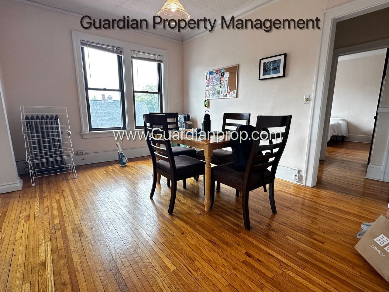 2882 Humboldt Ave S #301 - Photo 5 of 9