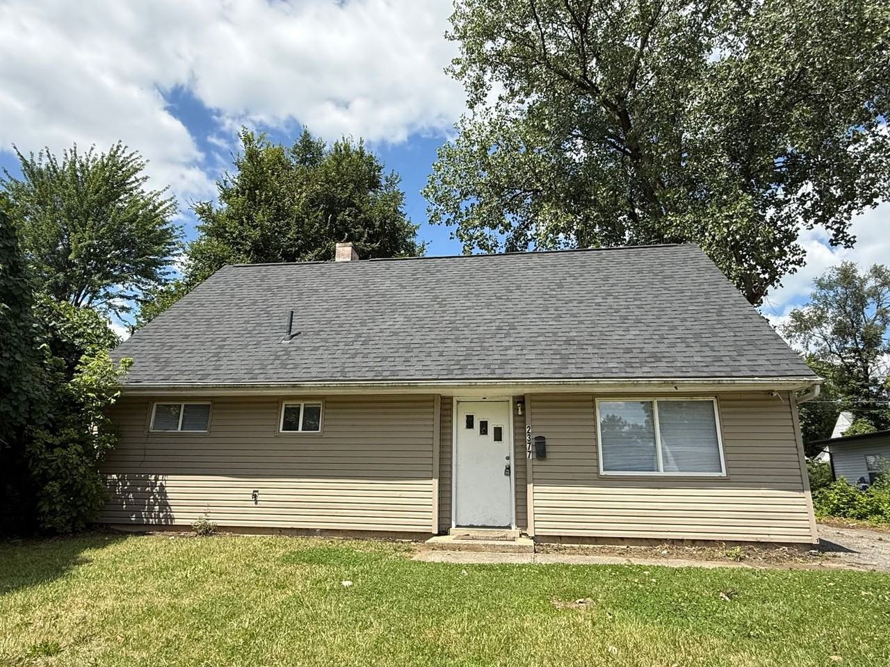 2377 Hanna Dr
