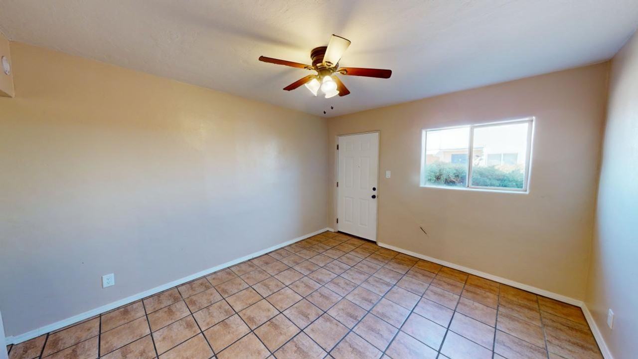 1450 Cerrillos Rd - Photo 3 of 11