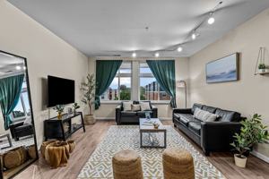 featured image of 701 S Main St
