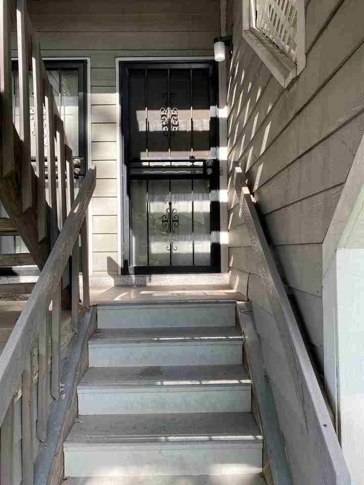 3583 S Marion St - Photo 3 of 13
