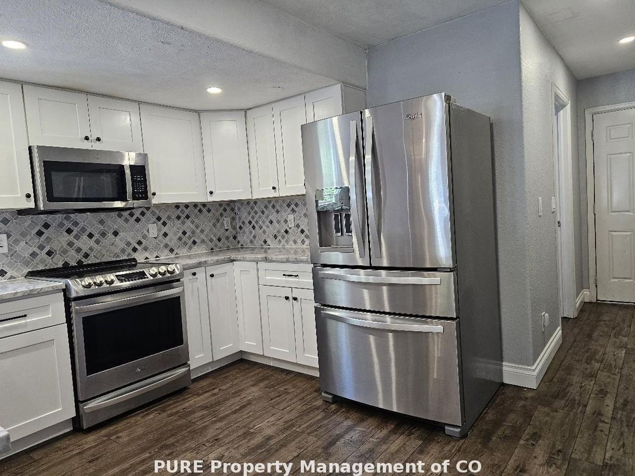 4739 Sherman St - Photo 6 of 29