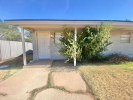 featured image of 1110 42nd St