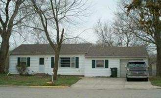 321 Teagarden Dr - Photo 1 of 1