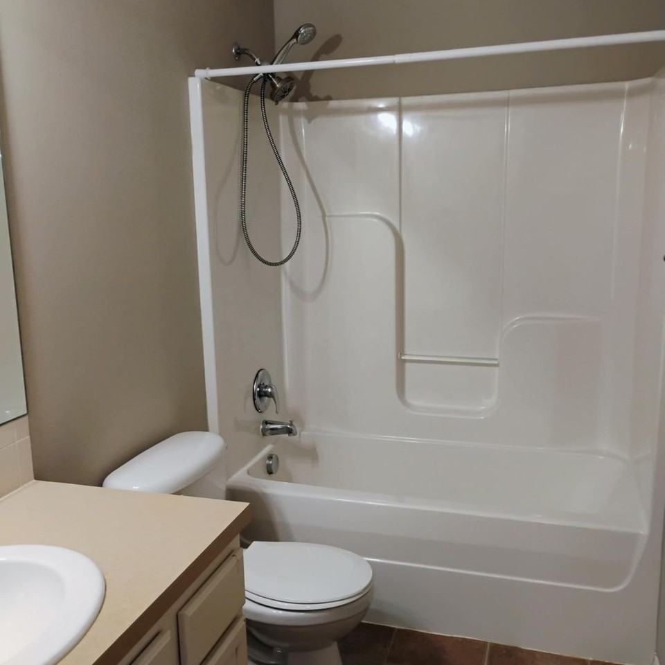 1818 N Nickelton Ct - Photo 6 of 34