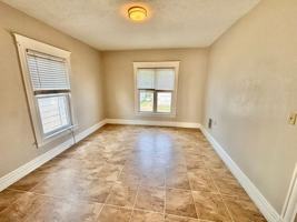featured image of 2805 S 4th St