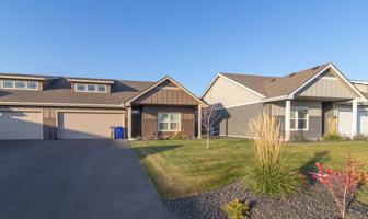 featured image of 402 N Mayhew Ln