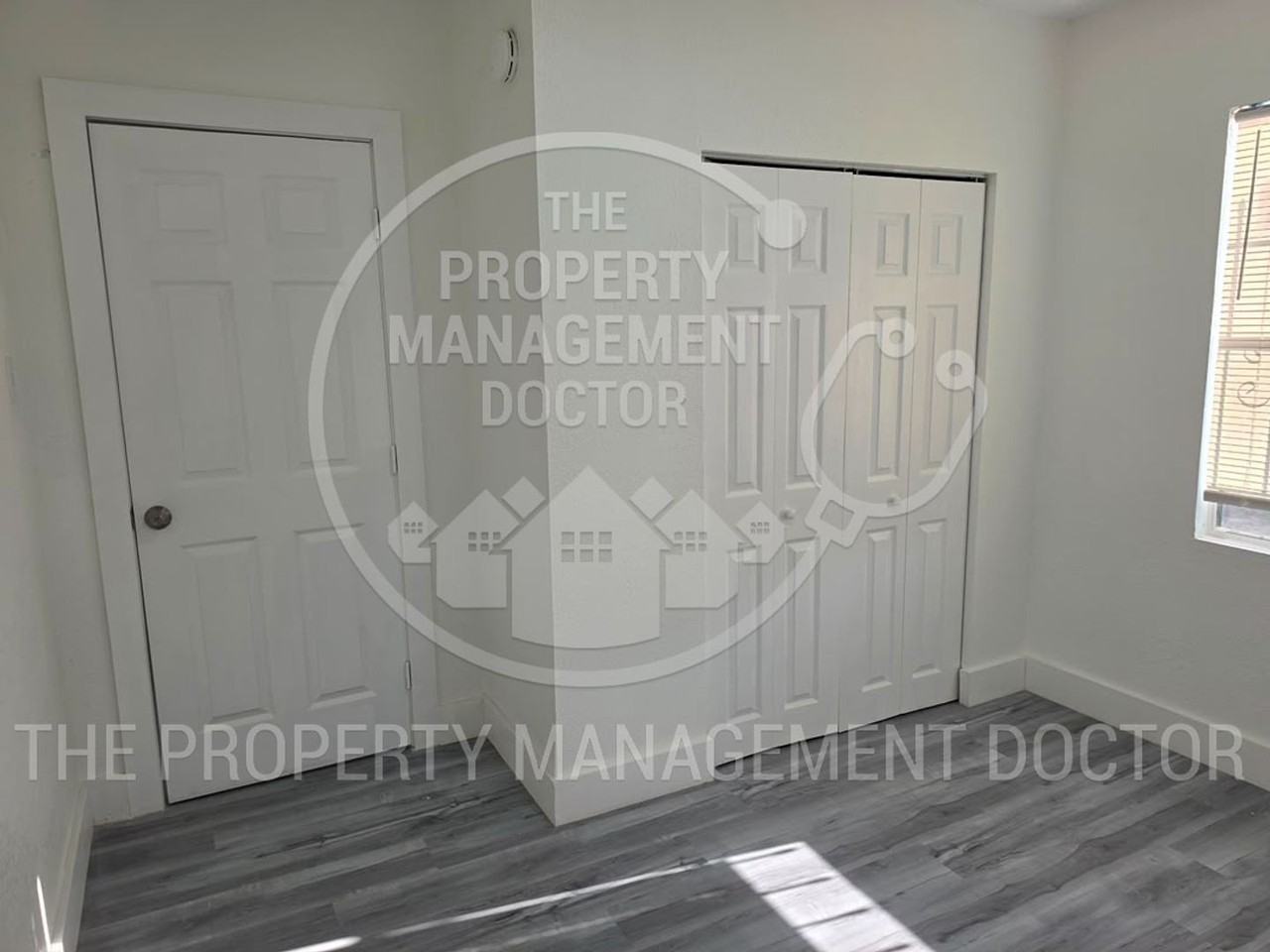 4105 N 29th St - Photo 6 of 12