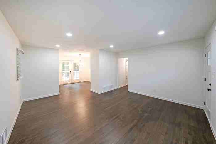 1769 Hammond Woods Cir Sw - Photo 3 of 20