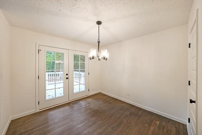 1769 Hammond Woods Cir Sw - Photo 4 of 20