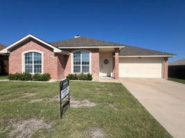 featured image of 3701 Foxglove Ln
