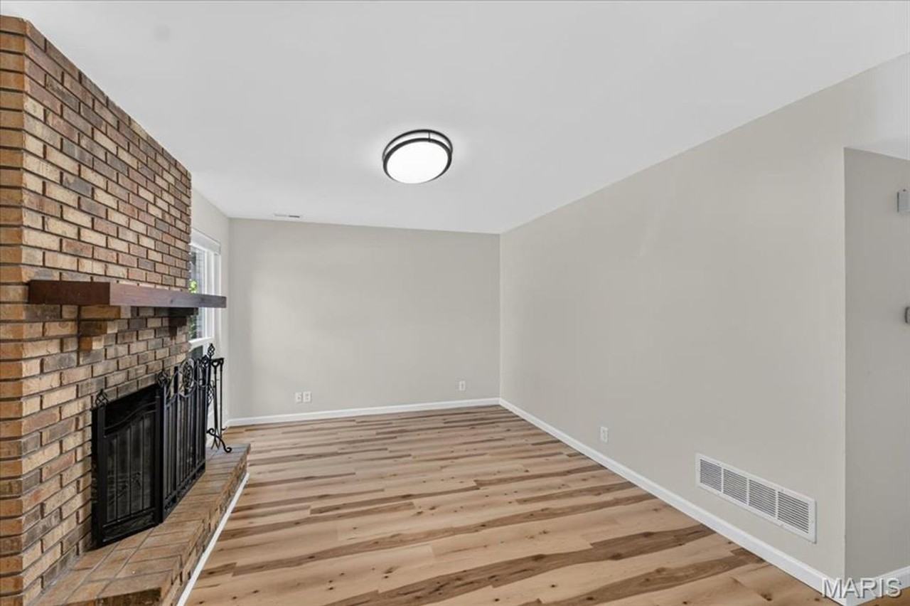 61 Park Charles Blvd S - Photo 4 of 22
