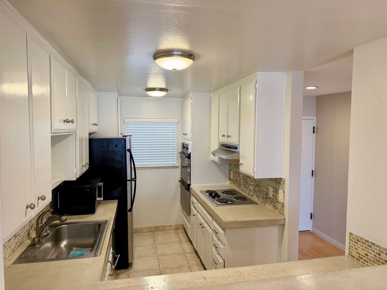 230 The Vlg - Photo 5 of 19