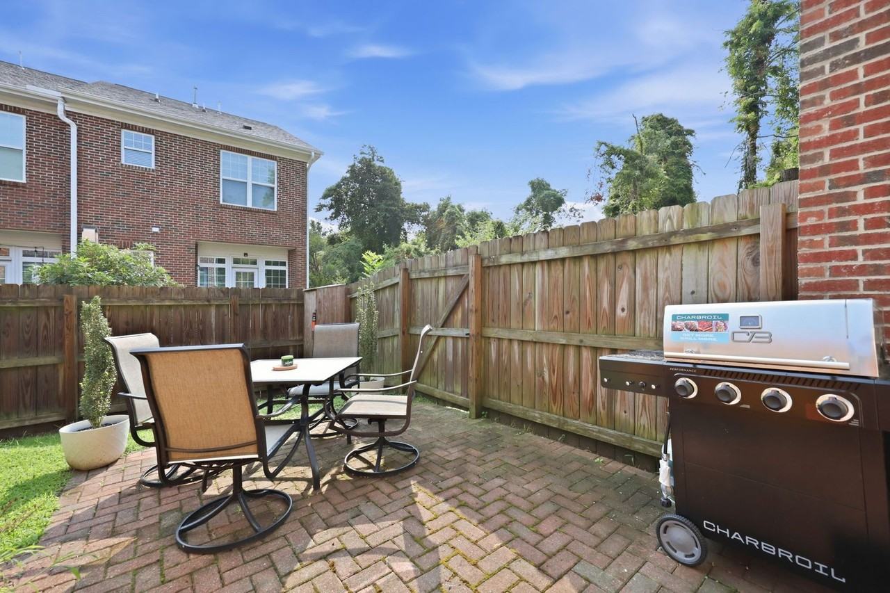 1700 Raney Ct - Photo 6 of 25
