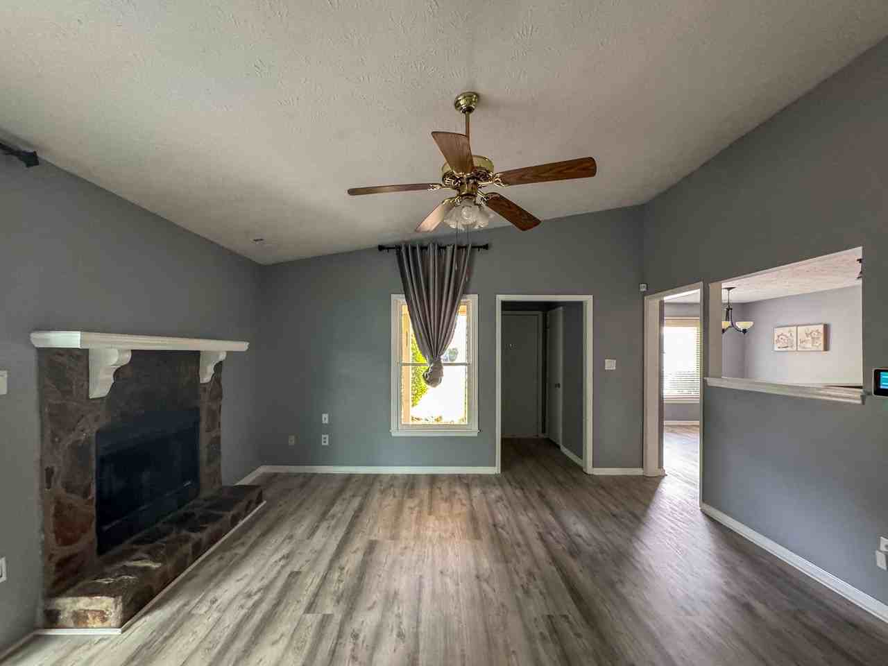 5599 Quietwood Pl - Photo 3 of 22
