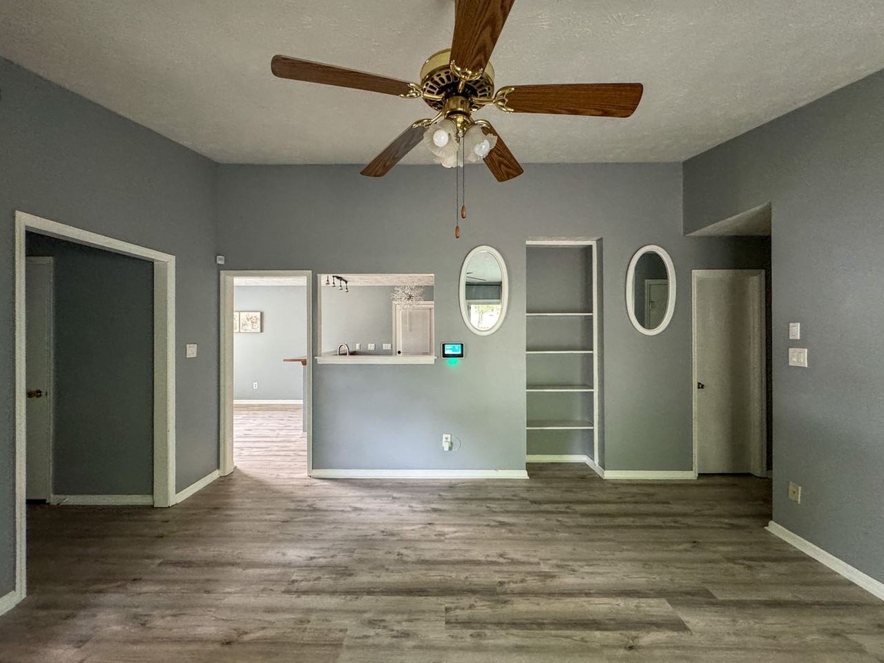 5599 Quietwood Pl - Photo 4 of 22