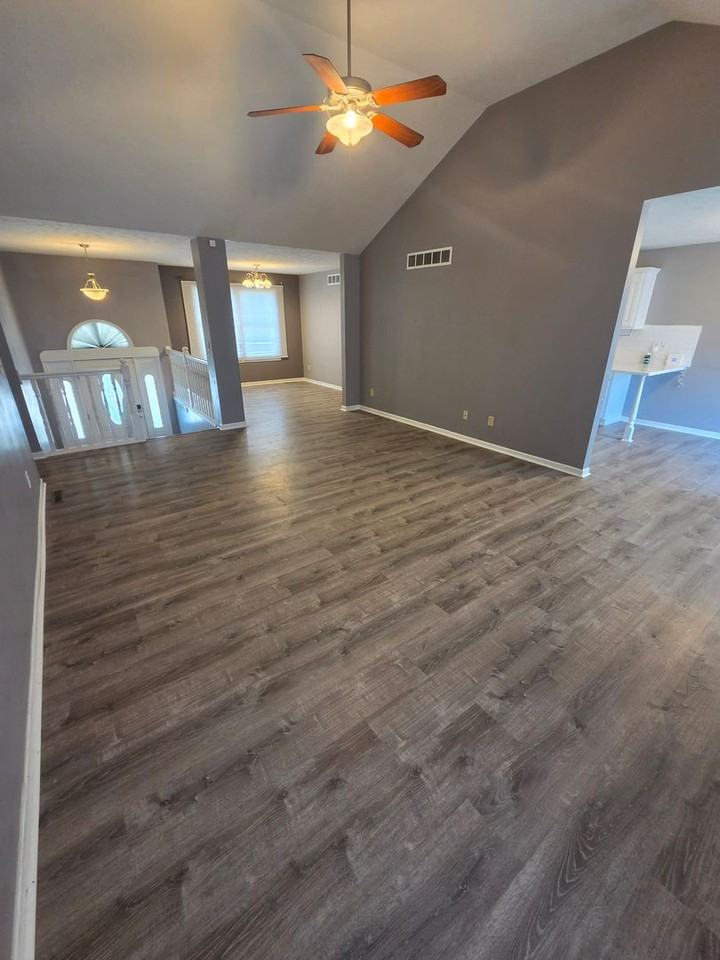 123 Navajo Dr - Photo 3 of 21
