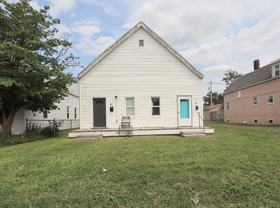 907 N 2nd Ave - Photo 1 of 1