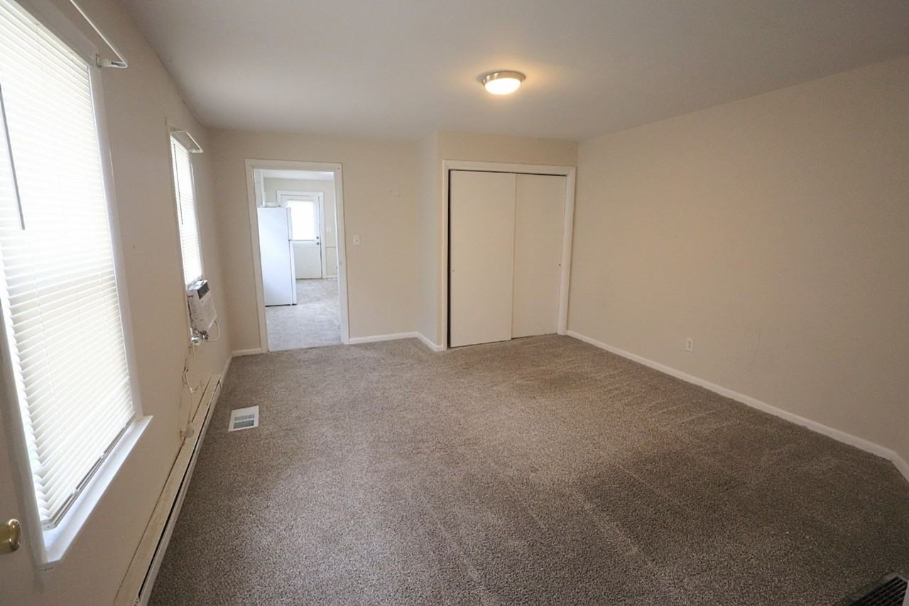 907 N 2nd Ave - Photo 5 of 16