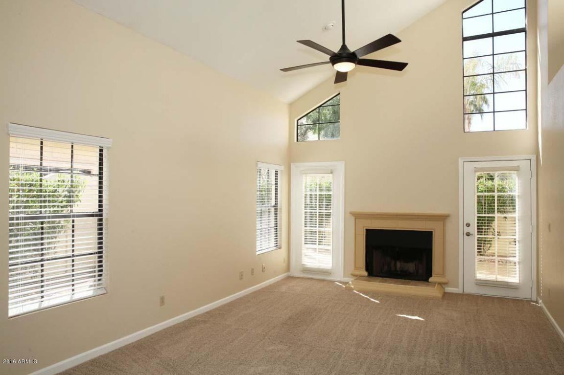 9669 E Sutton Dr - Photo 3 of 27