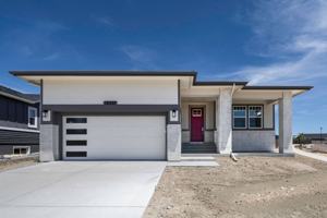 featured image of 10207 Waterton Canyon Way