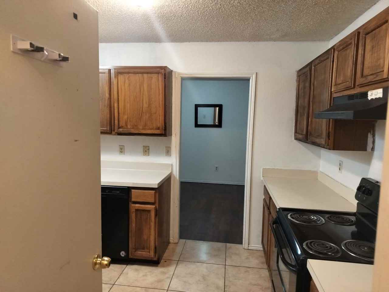 6300 Mark Ct - Photo 7 of 13