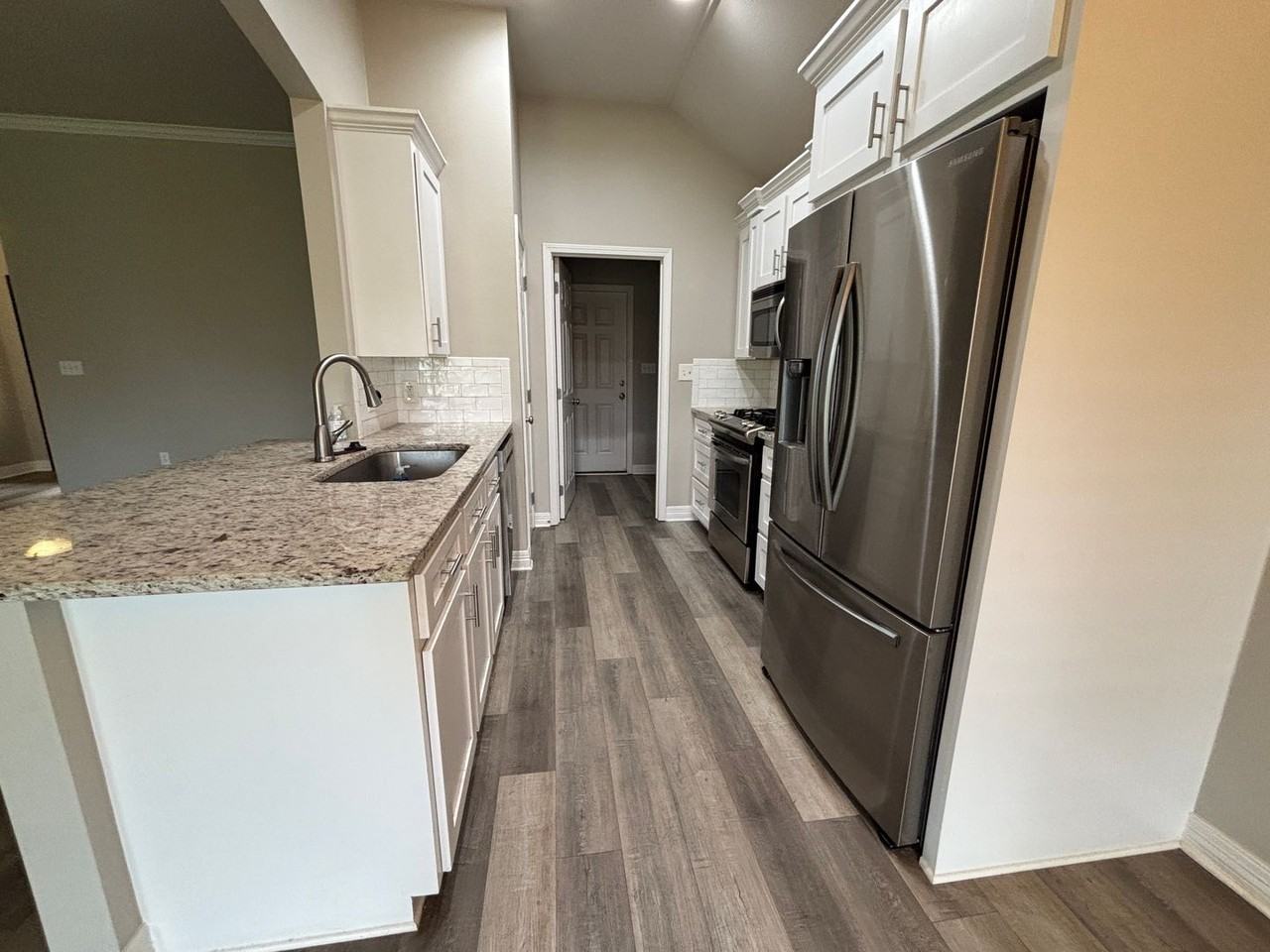 3524 Grand Cane Ln - Photo 5 of 19