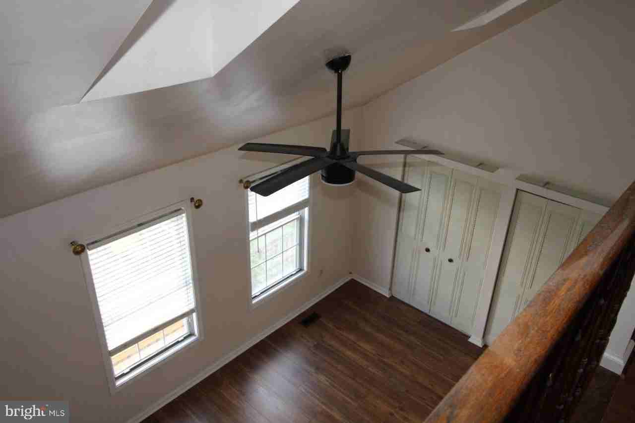 11518 Brundidge Ter - Photo 6 of 12
