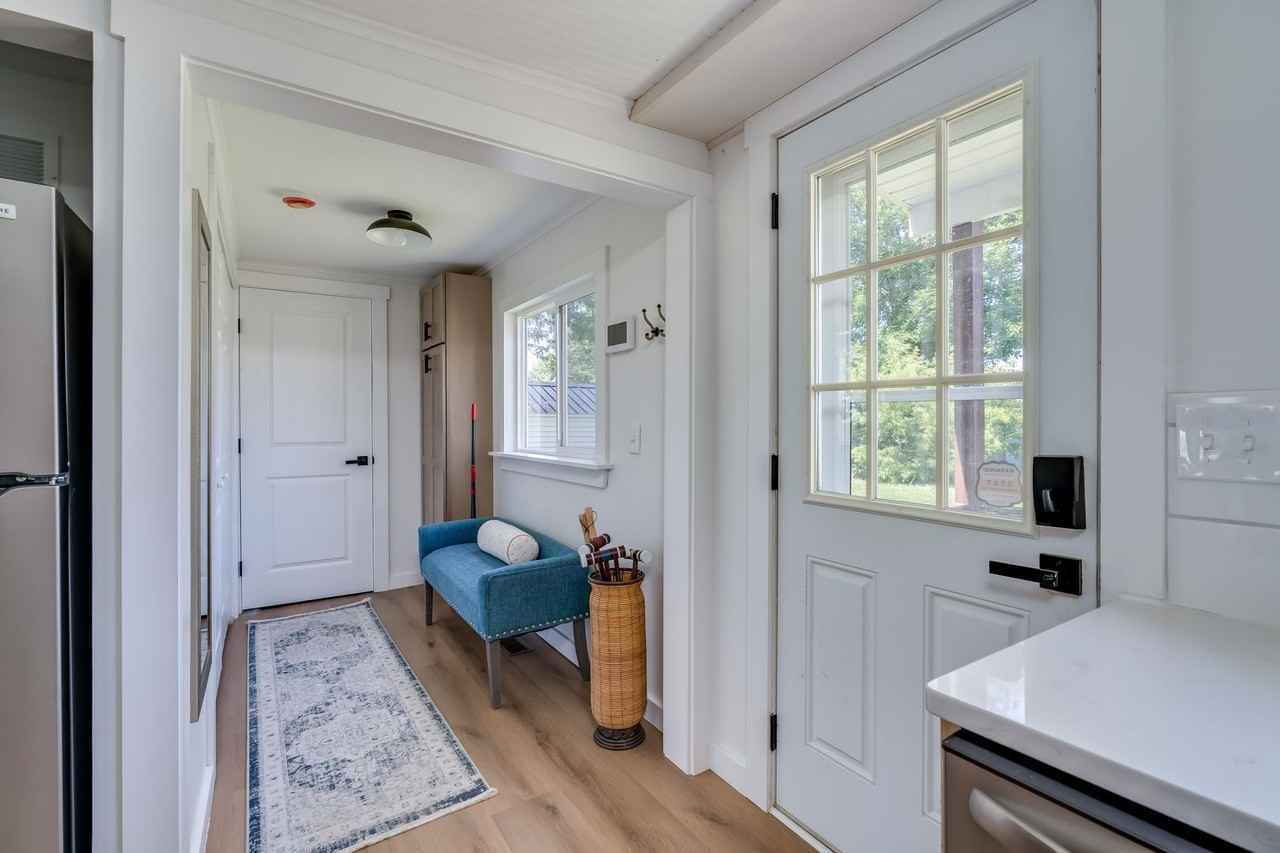 105 Brown Shores Rd - Photo 2 of 50