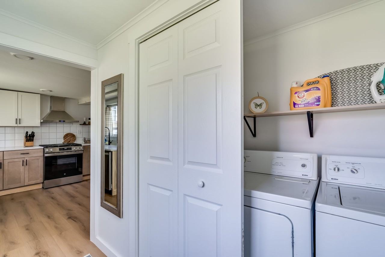 105 Brown Shores Rd - Photo 4 of 50