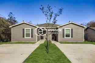 229 De Haven St #B - Photo 1 of 1