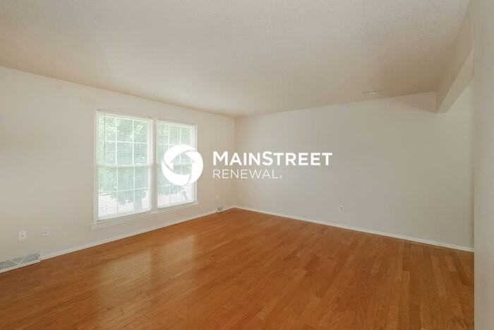 20104 E Millhaven St - Photo 5 of 19