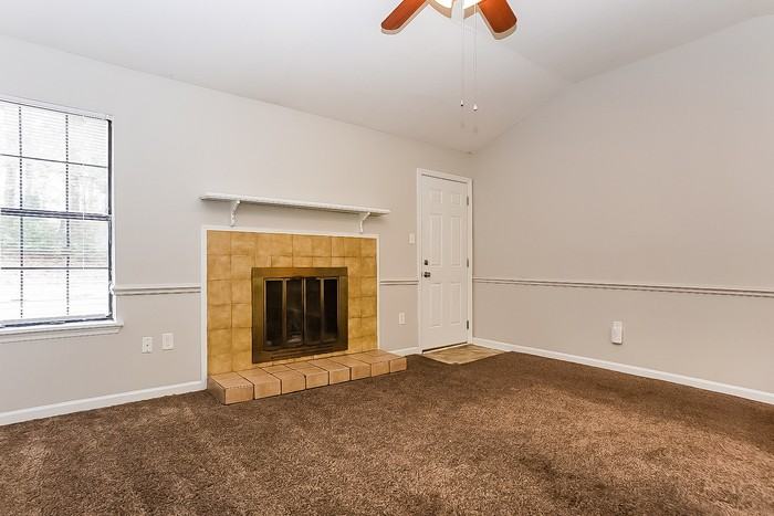 3511 Windermere Dr - Photo 6 of 13