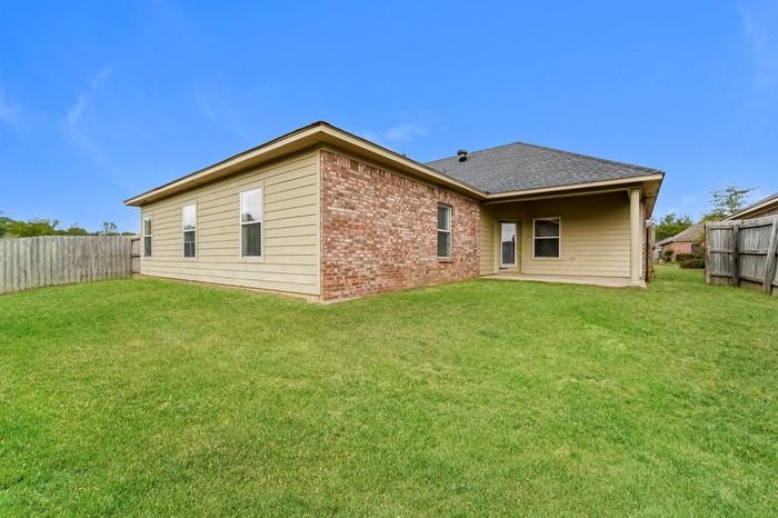 535 Kate Lofton Dr - Photo 5 of 5