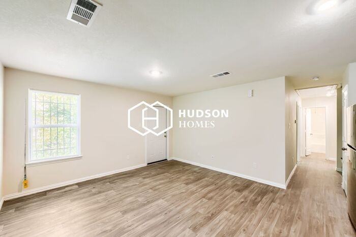 3909 King St #A - Photo 4 of 14