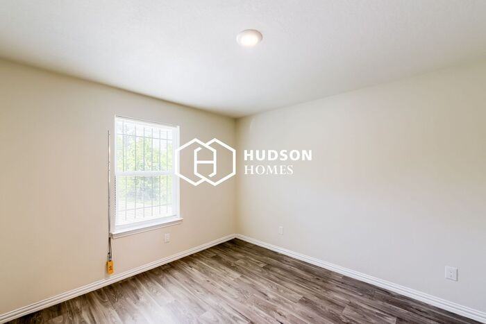 3909 King St #A - Photo 6 of 14