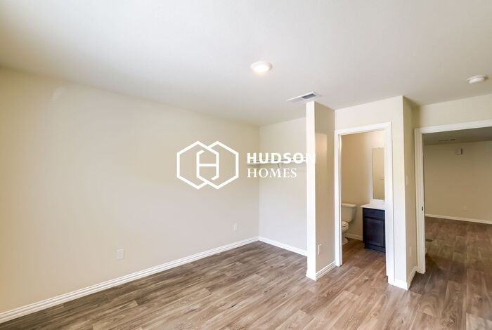 3909 King St #A - Photo 7 of 14