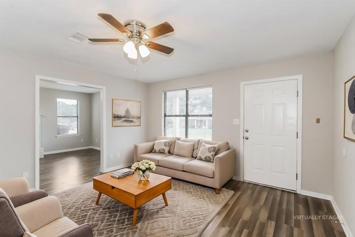 3508 Reins Ct - Photo 5 of 15