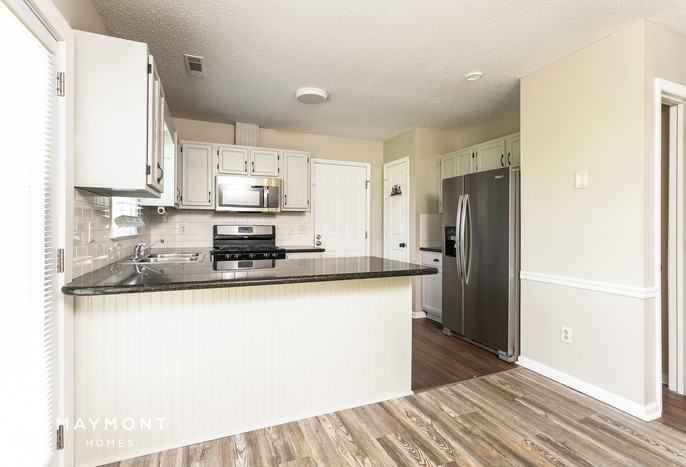 146 Twin Creeks Rd - Photo 6 of 12