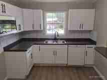 389 Wells St #NA - Photo 1 of 1