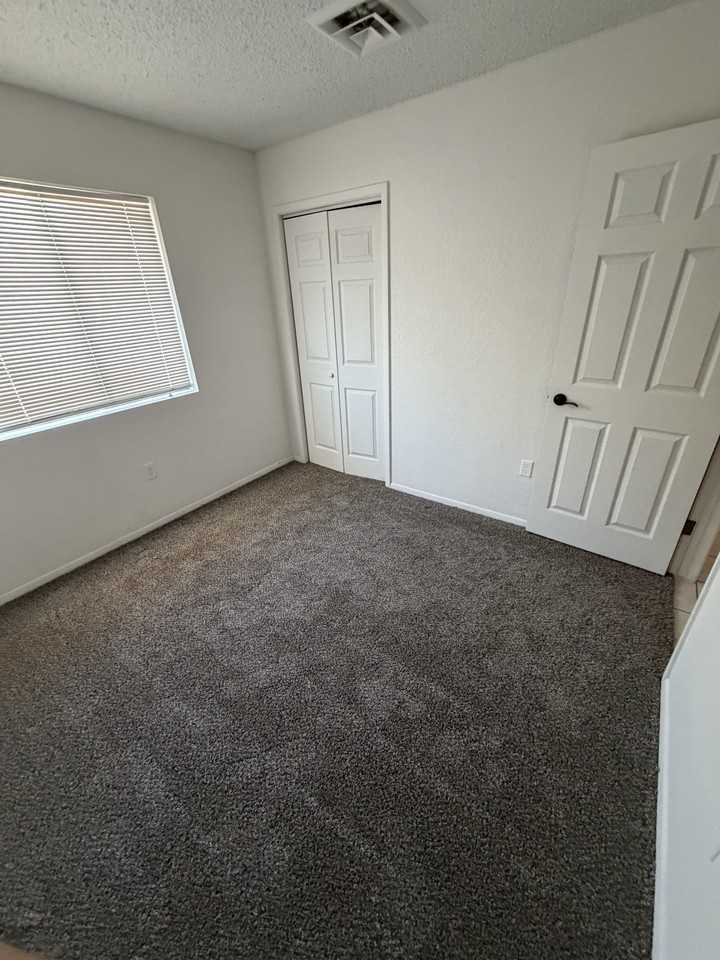 1300 E Buckeye St #NA - Photo 3 of 12