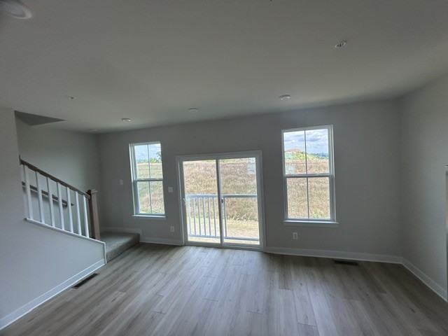 90 Penn St #58 - Photo 4 of 20