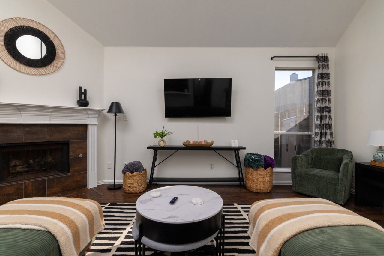 1698 Castle Pines Dr #NA - Photo 5 of 21